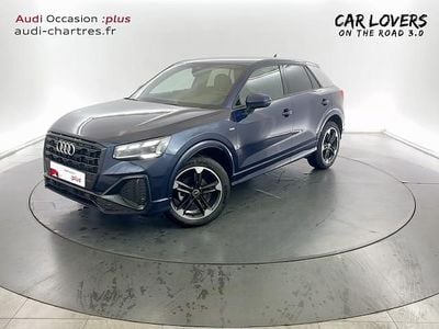 Bleu navarre métallisé Occasion 2025 Audi Q2 S-Line SUV | 34 990 € (Prix juste)