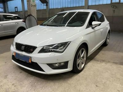 Blanc Occasion 2015 Seat Leon FR Berline | 13 490 € (Prix juste)