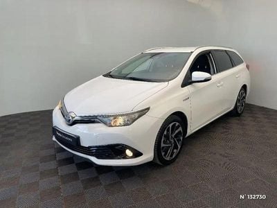 Toyota Auris Hybrid