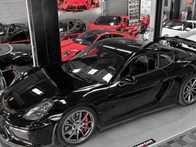 Occasion 2015 Porsche Cayman GT4 Coupé | 97 000 € (Prix cher)