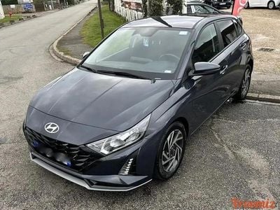 Occasion Hyundai i20 101 ch (74 kW) 2025 Gris Berline