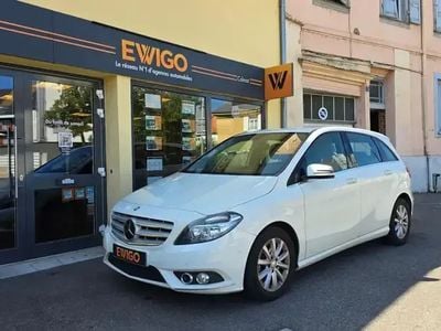 Mercedes B200