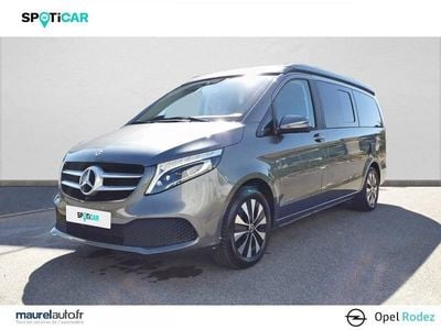 Mercedes V220