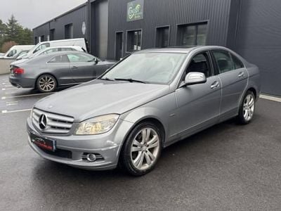 Gris Occasion 2008 Mercedes C220 Avantgarde Berline | 7 990 € (Prix juste)