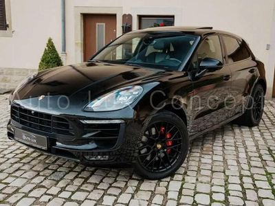 Noir Occasion 2018 Porsche Macan GTS Chrono SUV | 59 890 € (Prix juste)