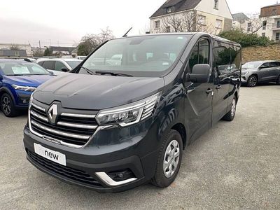 Gris Occasion 2024 Renault Trafic Zen Monospace | 38 990 €