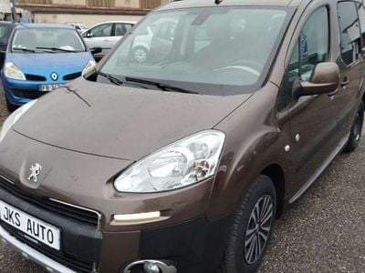 Occasion 2014 Peugeot TePee Van | 10 999 €