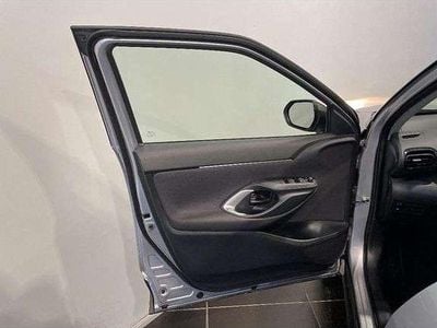 Occasion 2023 Toyota Yaris Hybrid Business Edition | 23 990 € (Prix juste)