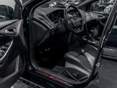 Occasion 2016 Ford Focus ST Berline | 23 990 €