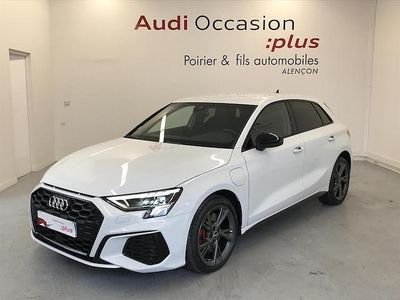 Occasion Audi A3 Sportback e-tron Competition 150 ch (110 kW) 2021 Blanc glacier métallisé Citadine