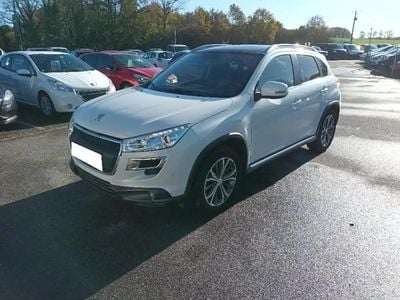 Blanc Occasion 2014 Peugeot 4008 SUV | 10 990 €