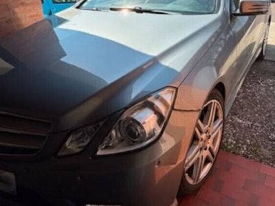 Mercedes E220