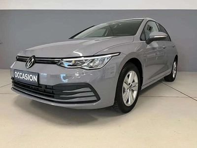 Gris Occasion 2024 VW Golf VIII Life Berline | 24 900 € (Prix juste)