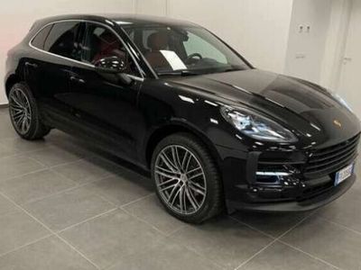 Noir métallisé Occasion 2019 Porsche Macan SUV | 70 000 €