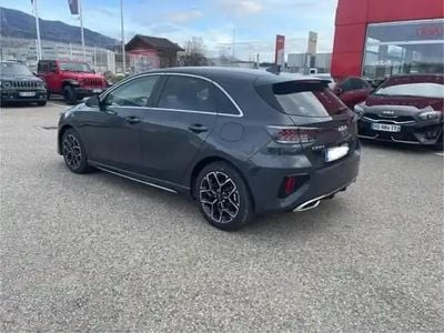 Gris Occasion 2023 Kia Ceed GT GT-Line Berline | 23 900 € (Prix juste)
