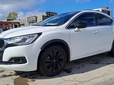 DS Automobiles DS4 Crossback