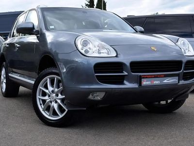 Gris Occasion 2004 Porsche Cayenne SUV | 15 400 € (Prix cher)