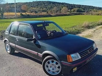 Occasion Peugeot 205 GTi 129 ch (94 kW) 1990 Berline