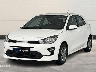 Blanc Occasion 2023 Kia Rio Active Berline | 14 799 € (Prix juste)