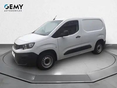 P. opaque blanc icy Occasion 2023 Peugeot Partner S Monospace | 18 900 €