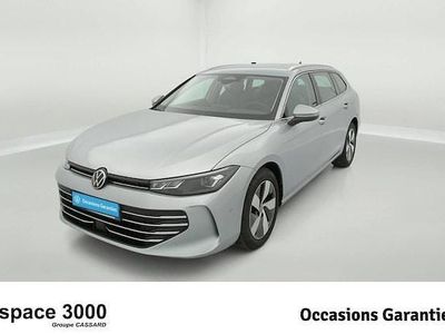 Gris Occasion 2024 VW Passat Life Coupé | 39 480 €
