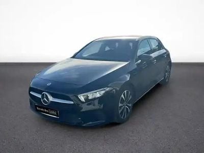 Noir cosmos métallisé Occasion 2022 Mercedes A180 Berline | 23 990 € (Bon prix)