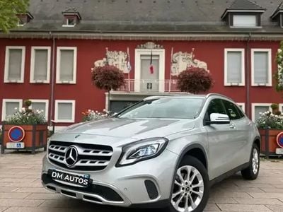 Mercedes GLA200