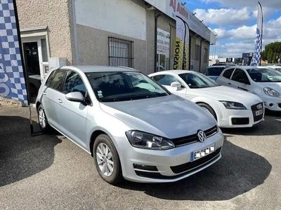 Occasion VW Golf VII Trendline 110 ch (80 kW) 2016 Argent Berline