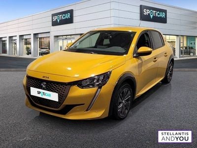 Peugeot e-208