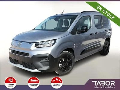 Nouvelle Fiat Doblò 131 ch (96 kW) 2025 Gris Monospace