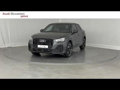 Gris Occasion 2025 Audi Q2 S-Line SUV | 35 799 € (Prix assez cher)