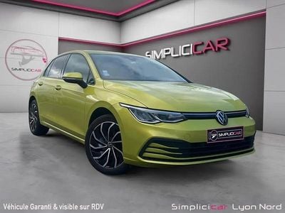 Jaune Occasion 2021 VW Golf VIII Life Break | 17 980 € (Prix juste)
