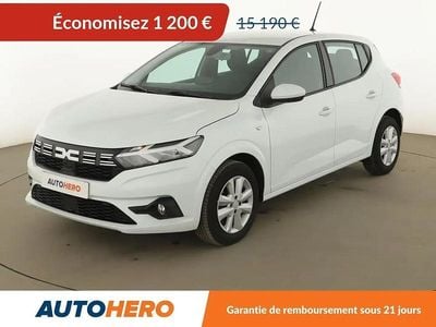 Blanc Occasion 2023 Dacia Sandero Expression Citadine | 13 990 € (Bon prix)