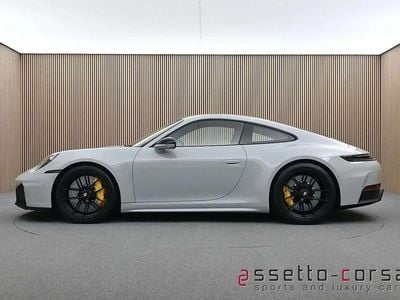 Gris Occasion 2024 Porsche 911 Carrera GTS Coupé | 205 025 € (Prix juste)