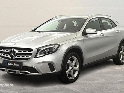 Mercedes GLA200