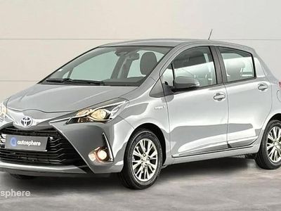 Gris Occasion 2019 Toyota Yaris Hybrid Berline | 15 999 € (Bon prix)
