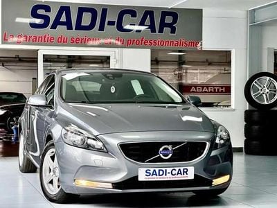 Occasion Volvo V40 Momentum 114 ch (83 kW) 2015 Gris Berline