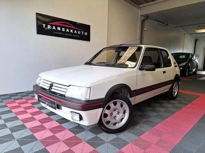 Occasion Peugeot 205 GTi 105 ch (77 kW) 1988 Blanc Berline