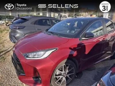Biton rouge allure / toit noir Occasion 2020 Toyota Yaris Hybrid Berline | 18 480 € (Prix juste)