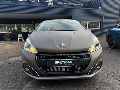 Gris Occasion 2016 Peugeot 208 Active Citadine | 8 990 € (Prix assez cher)