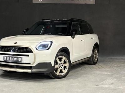 Occasion 2024 Mini Countryman Favoured SUV | 35 990 €