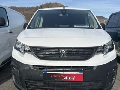 Occasion 2022 Peugeot Partner Premium Monospace | 19 200 € (Prix assez cher)