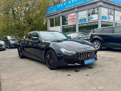 Noir Occasion 2019 Maserati Ghibli Coupé | 37 900 €