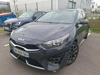 Gris Occasion 2023 Kia Ceed Sportswagon GT-Line Break | 12 990 € (Bon prix)