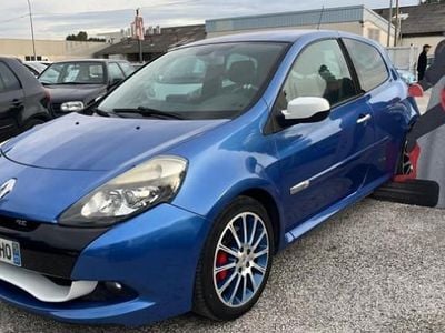 Occasion Renault Clio III 203 ch (149 kW) 2010 Citadine