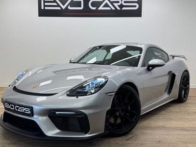 Porsche 718 Cayman GT4