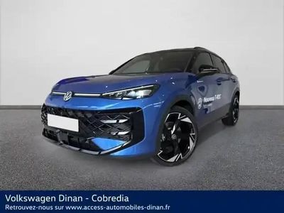 Bleu céleste métallisée/toit noir Occasion 2025 VW T-Roc R-line SUV | 44 450 €