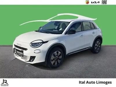 Ice white Occasion 2025 Fiat 600 Style SUV | 26 999 € (Prix juste)