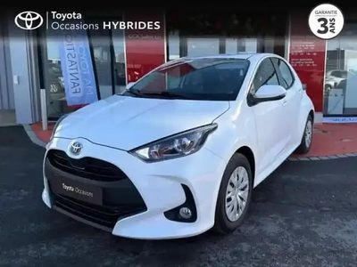Occasion Toyota Yaris Hybrid Business Edition 116 ch (85 kW) 2023 Blanc lunaire (n) Berline