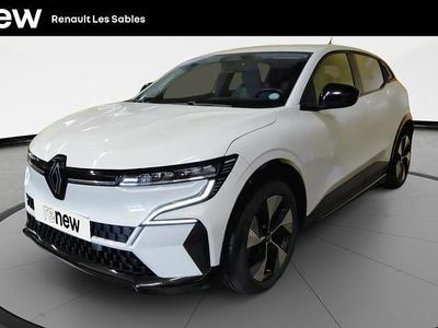 Blanc Occasion 2023 Renault Megane E-Tech Equilibre Berline | 22 990 € (Prix juste)